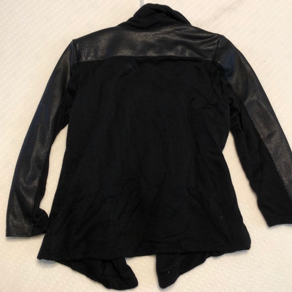 Afton Street black side zip jacket or top, super trendy - Picture 7 of 8